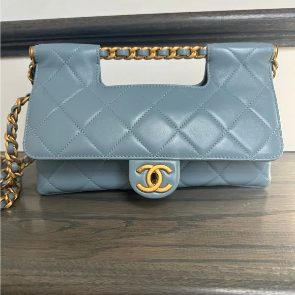 CHANEL Quilted Light Blue Leather Shoulder Bag with Gold Hardware - Picture 1 of 8